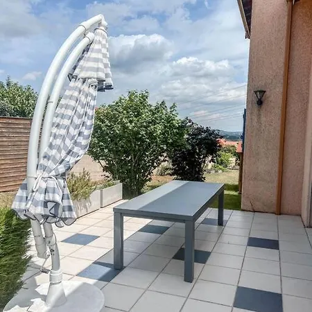 Villa Magnifique Maison A - Piscine Lentilly